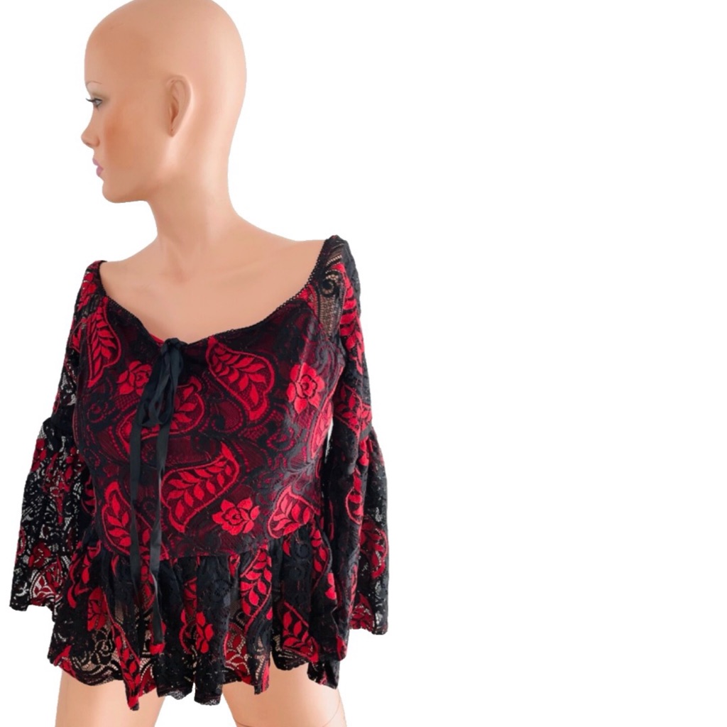 Nwt $155 Romeo & Juliet Couture Bohemian Black And Red Lace Peasant Top S